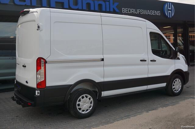 Ford TRANSIT 350M 105PK L2H2 BPM VRIJ!! 12" Sync 4 Apple CP/Android A. Camera, Trekhaak!! NR. A19