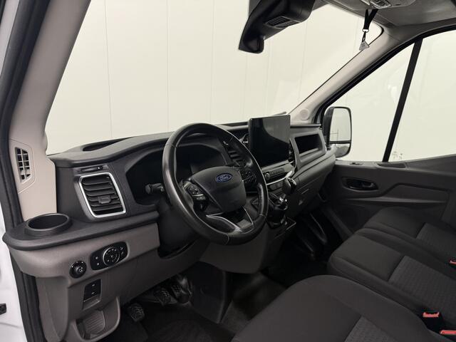 Ford TRANSIT 2.0TDCi 130PK L3H2 | Multimedia | Camera | Airco | Cruise | 3-Zits | Betimmering