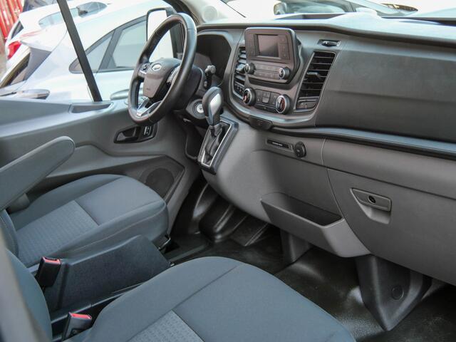 Ford TRANSIT 330 2.0 TDCI 170PK Automaat L3H2 Trend | IMPERIAL + TRAP | TREKHAAK | CAMERA |