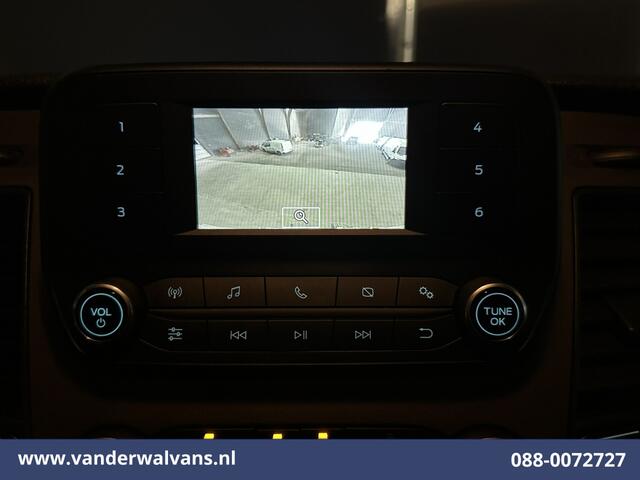 Ford TRANSIT 2.0 TDCI 155pk Bakwagen 225cm Hoog Laadklep Euro6 Airco | Camera | Cruisecontrol | Verwarmde voorruit Bijrijdersbank