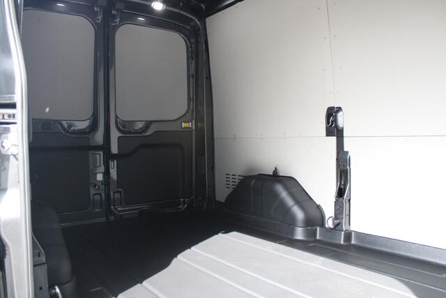 Ford TRANSIT 350 2.0 TDCI L2H2 Trend 130pk - Facelift - Adaptive Cruise - Navigatie - Blind Spot - 360 Camera - Stoel - Stuurverwarming - Rijklaar