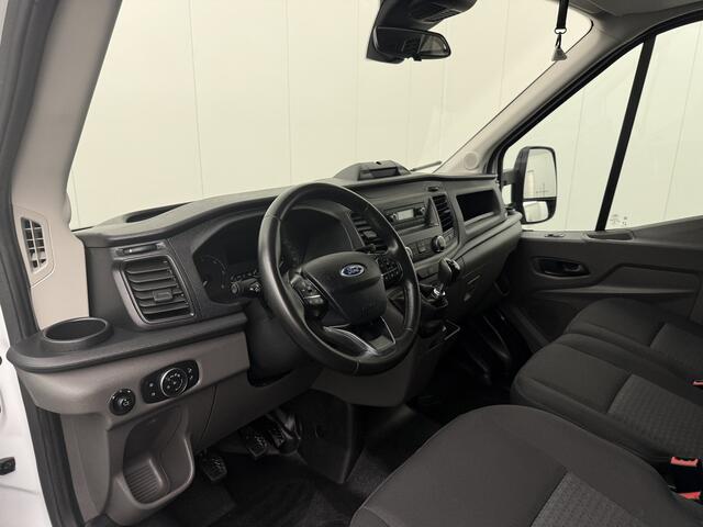 Ford TRANSIT 2.0TDCi 170PK Bakwagen+Laadklep | Dakspoiler | Airco | Cruise | 3-Zits