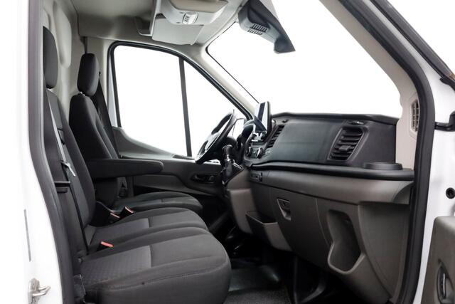 Ford TRANSIT 2.0 TDCI 130pk E6 L2H2 Trend Airco/Navi/ACC/Laadklep 500kg 11-2019