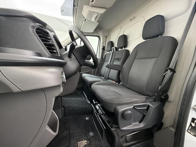 Ford TRANSIT 350 2.0TDCI 130PK Euro 6 L3H2 3-Persoons Camera Stoelverwarming Airco Cruise Control Bluetooth Pdc Voorruit verwarmbaar Wandbetimmering Schuifdeur Wifi Dealeronderhouden