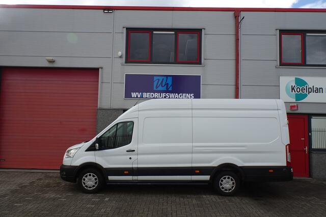 Ford TRANSIT 350 2.0 TDCI L4H3 Trend RWD 3 zits camera navi direct inzetbaar