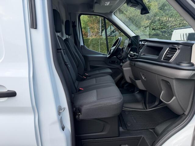 Ford TRANSIT 350 2.0 TDCI AUTOMAAT L2H2 NAVI CAMERA CRUISE TREKHAAK