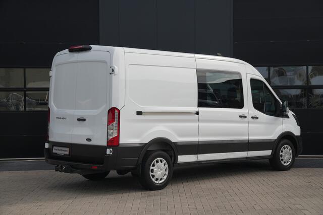 Ford TRANSIT 350 2.0 TDCI L3H2 Trend DC 165pk - 6 Zits - Trekhaak - Cruise - Camera - Stoelverwarming - Bluetooth - Rijklaar