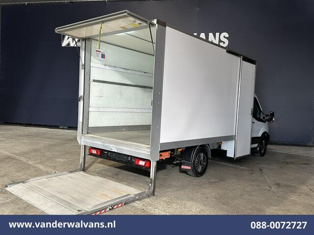 Ford TRANSIT 2.0 TDCI 131pk Bakwagen Laadklep Zijdeur Euro6 1001kg Laadvermogen Airco | Camera | Navigatie | Apple Carplay Android Auto, Cruisecontrol, Stoelverwarming