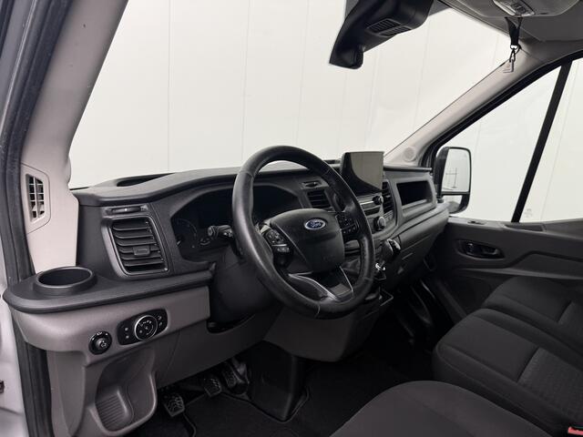 Ford TRANSIT 2.0TDCI 170PK L3H2 Imperiaal | Trekhaak 3500 kg | Camera | Multimedia | Airco | Cruise | 3-Zits