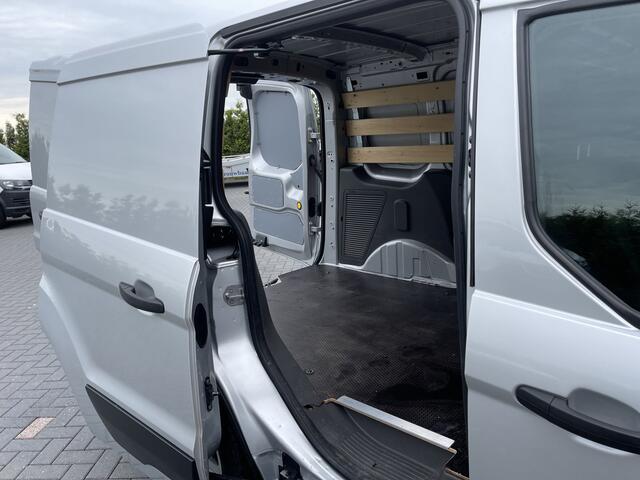 Ford TRANSIT CONNECT 1.5 EcoBlue / L1H1 / 1e EIG. / AIRCO / CRUISE / NAVI / CAMERA / CARPLAY / PDC