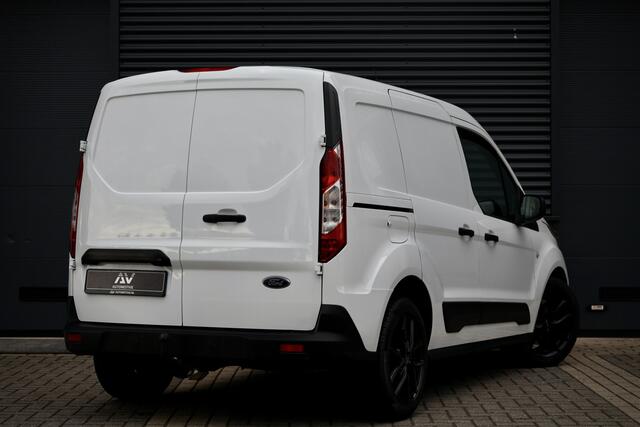 Ford TRANSIT CONNECT 1.5 EcoBlue | Camera | Navigatie | Blind Spot | CarPlay | Cruise control | 3-Zitter | Stoelverwarming | Airco | Dealer onderhouden | Nieuwe APK | Onderhoudsbeurt