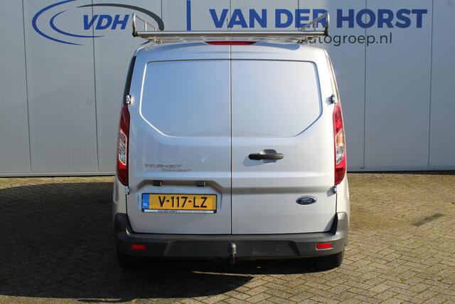 Ford TRANSIT CONNECT 1.5-75pk TDCI L1 Trend. Dames en heren ondernemers, let op: nette bedrijfswagen, goed voor nog jaren veilig en plezierig vervoer ! Airco, telefoonvoorb., trekhaak, imperiaal, laadruimte betimmerd etc.