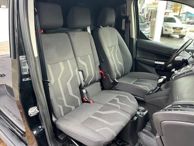 Ford TRANSIT CONNECT 1.5 TDCI L2 Trend AIRCO I NAV I CAMERA I PDC I AUTOMAAT I 3-ZITS I BETIMMERING LAADRUIMTE