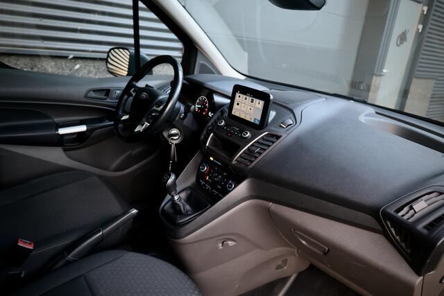 Ford TRANSIT CONNECT 1.5 EcoBlue 120 PK L2 | 3-Zitter | Navigatie | Stoelverwarming | CarPlay | Camera | Airco | PDC | Trekhaak | Dealer onderhouden | Nieuwe APK | Onderhoudsbeurt