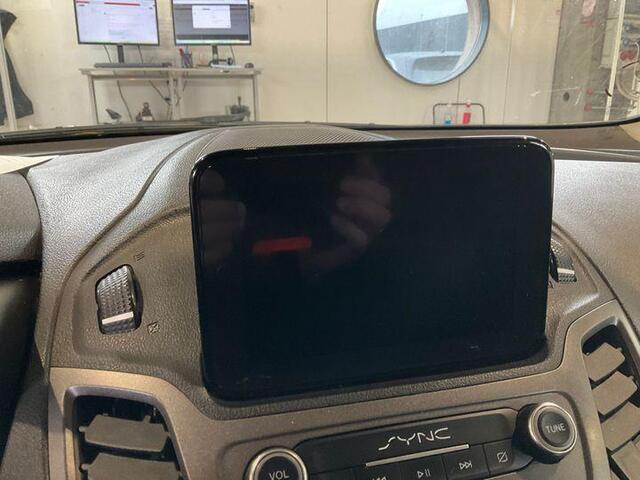 Ford TRANSIT CONNECT 101pk L2 Trend 2x Schuifdeur Trekhaak Navigatie Apple Carplay Cruise control airco Trekhaak
