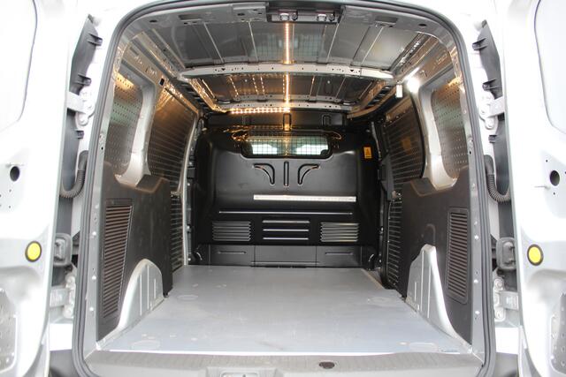 Ford TRANSIT CONNECT 1.5-120pk EcoBlue S&S L2 Trend AUTOMAAT ! Opgelet ! Deze nette en luxe Ford Connect kan u nog jaren tot dienst zijn ! Navigatie, telefoonvoorb., volautm. airco, stoel-, spiegel- en voorraamverw., cruise control, camera, pdc v+a, metallic lak, LM wielen et