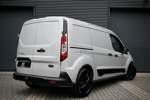 Ford TRANSIT CONNECT 1.5 EcoBlue L2 | Camera | 3-Zitter | Trekhaak | Airco | PDC | Dealer onderhouden | Nieuwe APK | Onderhoudsbeurt