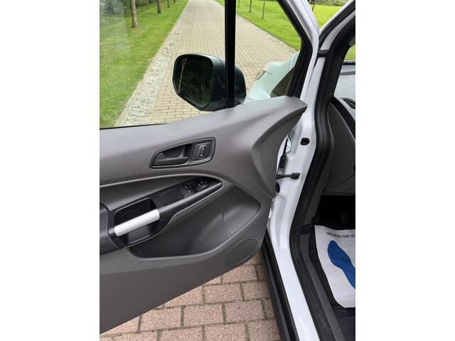 Ford TRANSIT CONNECT 1.5 EcoBlue L1 Trend Trekhaak | Camera | Navie.