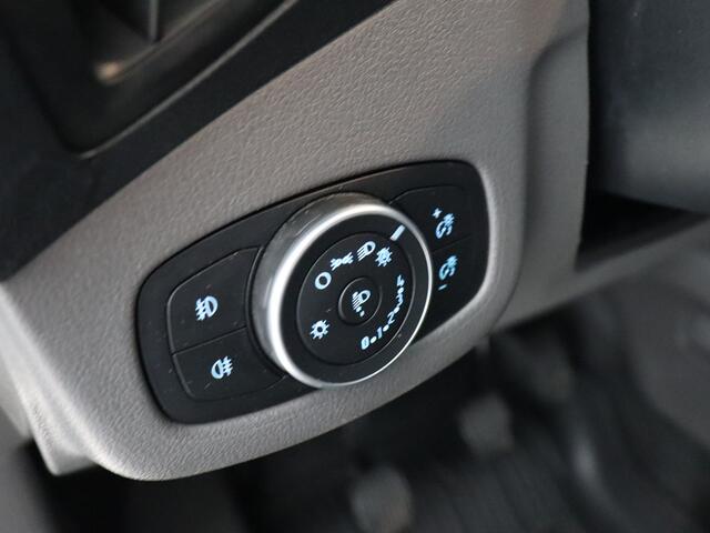 Ford TRANSIT CONNECT 1.5 EcoBlue L2 120pk (NL-Auto / LM Winterset / Limited pakket / Camera / Navi / Carplay)