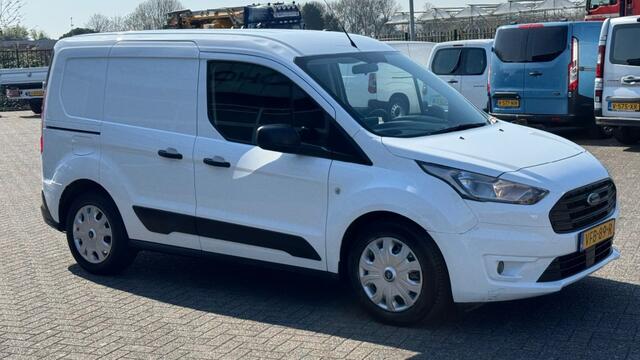 Ford TRANSIT CONNECT 1.5 TDCI 55KW 75PK EURO 6 BIJRIJDERSBANK/ CAMERA/ NAVIGATIE/ AIR