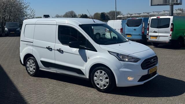Ford TRANSIT CONNECT 1.5 TDCI 55KW 75PK EURO 6 AIRCO/ NAVIGATIE/ CAMERA/ CRUISE CONTR