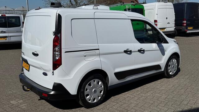Ford TRANSIT CONNECT 1.5 TDCI 55KW 75PK EURO 6 AIRCO/ NAVIGATIE/ CAMERA/ CRUISE CONTR