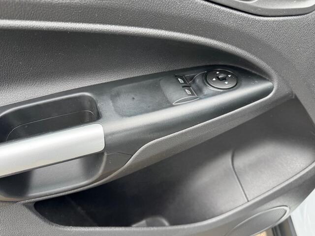 Ford TRANSIT CONNECT 1.0 Ecoboost L1 Trend 3 zits