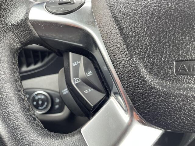 Ford TRANSIT CONNECT 1.5 TDCI E6 100pk Trend Lease ¤185 p/m, Airco, Cruise controle, Trekhaak, Onderhoudshistorie aanwezig
