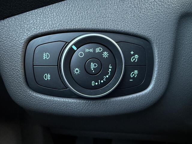 Ford TRANSIT CONNECT 1.5 EcoBlue L2 Trend ?Automaat ?Navigatie ?Camera ?Airco ?Cruise ?Voorruitverwarming ?Parkeersensoren