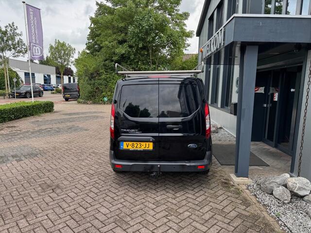 Ford TRANSIT CONNECT 1.5 TDCi Airco, Cruisecntrl, Navi, Cruisecntrl, Schuifdeur, 3-pers, Camera, Imperial,