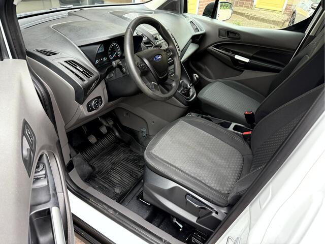 Ford TRANSIT CONNECT 1.0 Ecoboost 100pk L2 Trend Trekhaak, Bluetooth, Airco