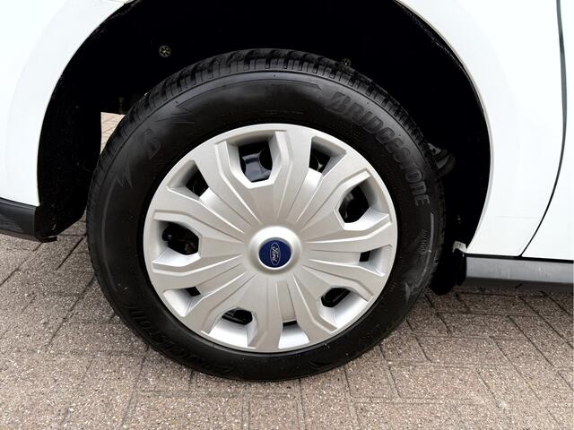 Ford TRANSIT CONNECT 1.0 Ecoboost 100pk L2 Trend Trekhaak, Bluetooth, Airco