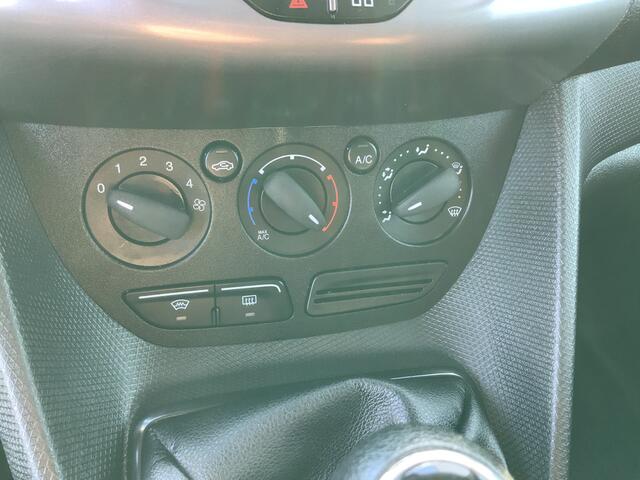 Ford TRANSIT CONNECT 1.5 TDCI L2 Trend Airco Cruise 3 Zits DakDragers Camera Navi Euro 6 Export