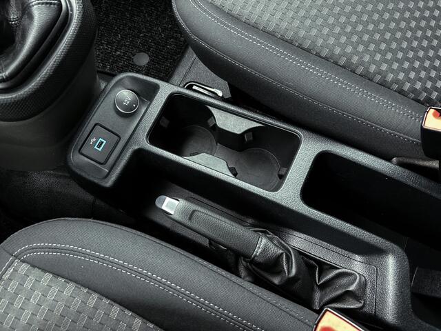 Ford TRANSIT CONNECT 1.5TDCI Euro6 100PK EcoBlue L2 Trend / Trekhaak / Airco / Schuifdeur Rechts / Laadruimte inrichting / Apk 3-2026