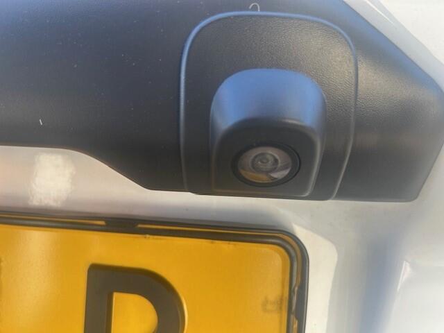 Ford TRANSIT CONNECT 1.5 TDCI L1 Trend AIRCO I CAMERA I NAV I 1e EIGENAAR I COMPLETE ONDERHOUDSHISTORIE