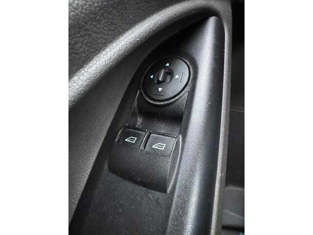 Ford TRANSIT CONNECT 1.0 Ecoboost Benzine L2 Trend 3Zits Airco,Navigatie,Camera Zeer Nette Auto