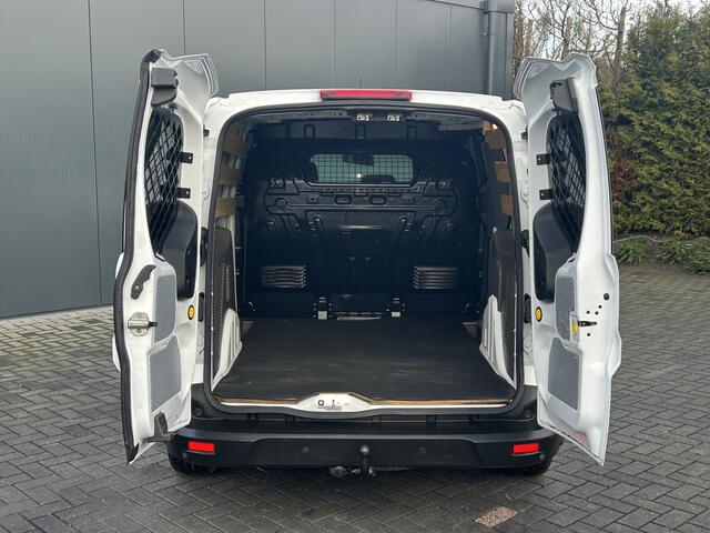 Ford TRANSIT CONNECT 1.5 EcoBlue / L1H1 / 1e EIG. / 93.218 KM !! / TREKHAAK / AIRCO / CRUISE / NAVI / CAMERA / 3-ZITS / APPLE CARPLAY