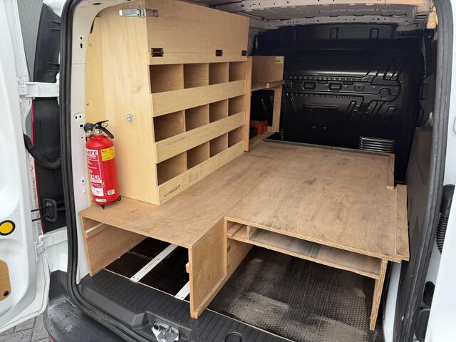 Ford TRANSIT CONNECT 1.5 TDCI 101 PK / L2H1 / 1e EIG. / TREKHAAK / AIRCO / CRUISE / INRICHTING / 3-ZITS