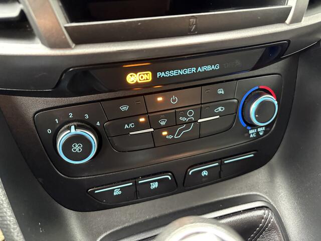 Ford TRANSIT CONNECT 1.0 Ecoboost L1 Trend, 3 persoons, airco, navi, cruise