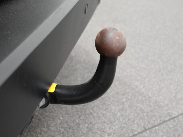 Ford TRANSIT CONNECT 100pk Automaat L2 Trend | Navigatie | Airco | Cruise Control | Camera | 3 zits