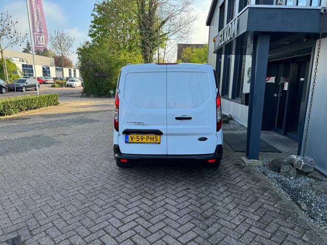 Ford TRANSIT CONNECT 1.0 Ecoboost L1 101PK Navi, Camera, Airco 3-persoons, Pdc Elec.pakket
