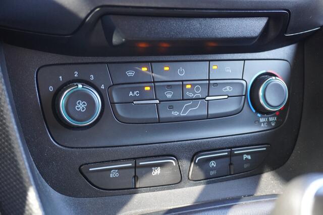 Ford TRANSIT CONNECT 1.5 EcoBlue 100PK L2 EURO 6 - Airco - Navi - Cruise - ¤12.499,- Excl.