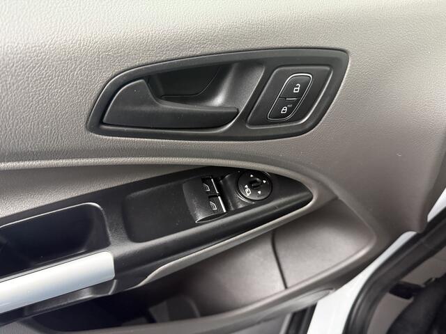 Ford TRANSIT CONNECT Benzine 100PK | Navigatie | Camera | Airco | Cruise