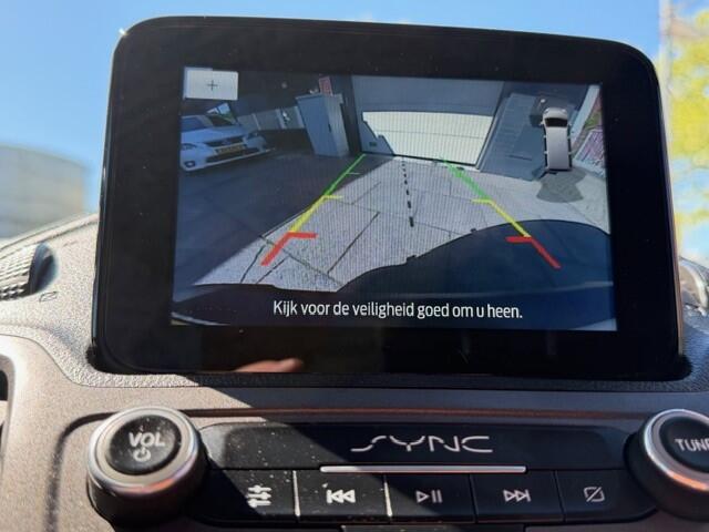 Ford TRANSIT CONNECT 1.5 EcoBlue L1 Trend AIRCO I NAVI I PDC I CAMERA I 1e EIGENAAR I NW DISTRIBUTIE I COMPLETE ONDERHOUDSHISTORIE
