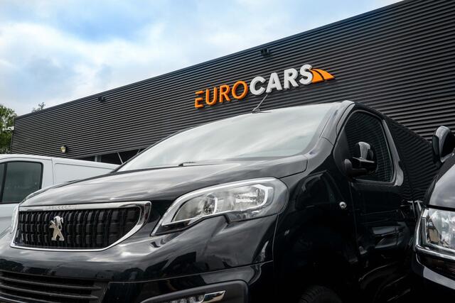 Ford TRANSIT CONNECT 1.5 EcoBlue L2 Trend Automaat Navi Airco Parkeersensoren Cruise Control 3Zits Camera DAB+