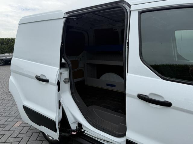Ford TRANSIT CONNECT 1.0 Ecoboost 100 PK / BENZINE / BPM VRIJ / L1H1 / 1e EIG. / CAMERA / AIRCO / NAVI / INRICHTING