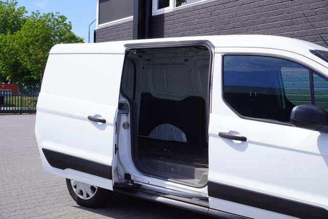 Ford TRANSIT CONNECT 1.5 EcoBlue 100PK L2 EURO 6 - Airco - Cruise - Camera - ¤10.900,- Excl.