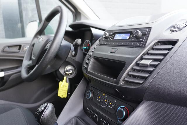 Ford TRANSIT CONNECT 1.5 EcoBlue EURO 6 - Airco - Trekhaak - ¤ 12.900,- Excl.