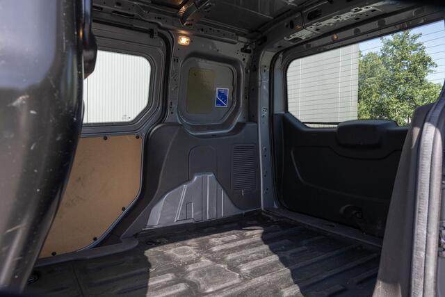 Ford TRANSIT CONNECT 1.5 | 3-ZITS | CAMERA | TREKHAAK | CLIMA | NL-AUTO