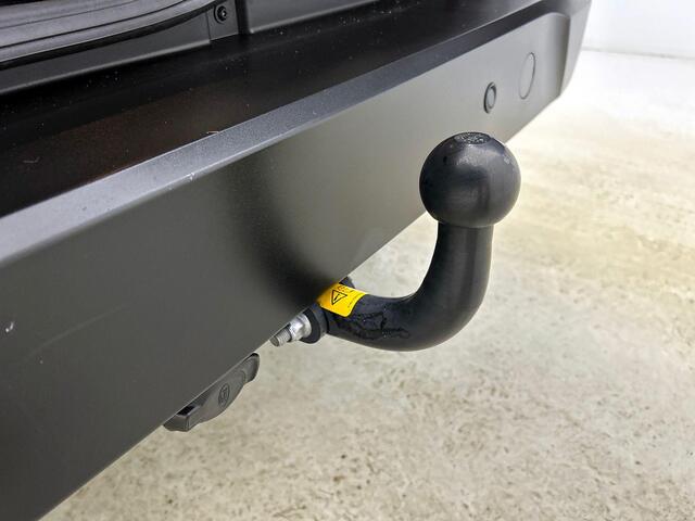 Ford TRANSIT CONNECT 1.5 L2 Automaat Navigatie Airco Parkeersensoren Cruise Control Camera Trekhaak